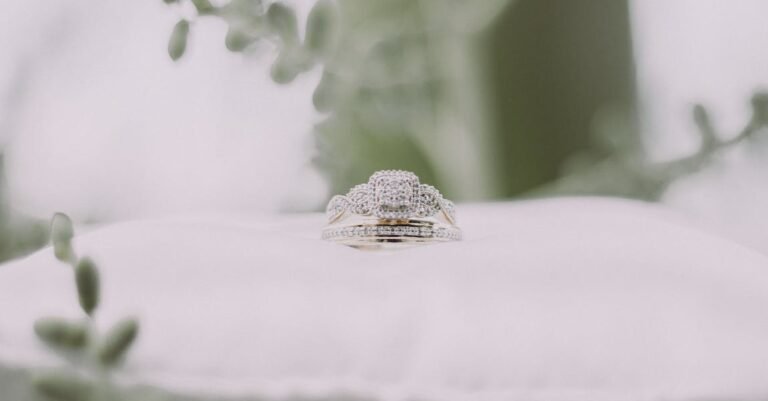 From Earrings To Toe Rings, Our Jewelry Advice Is Tops